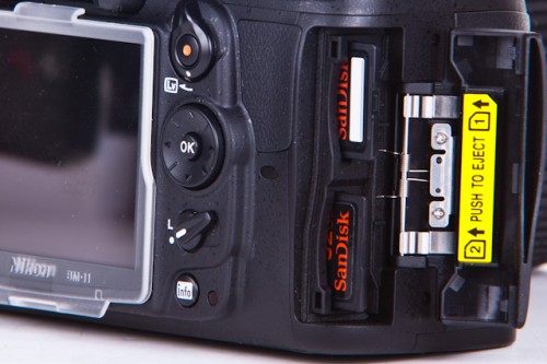 Nikon D7000