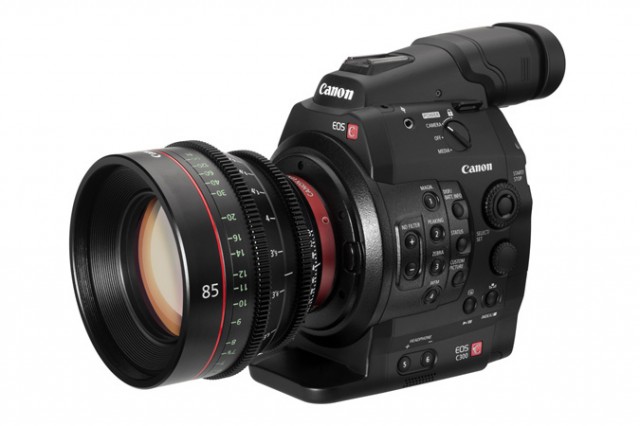 Canon EOS C300 with 85mm