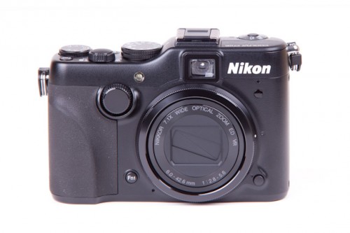 Nikon P7100