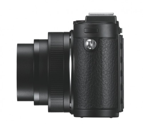 Leica X2 Black left_1
