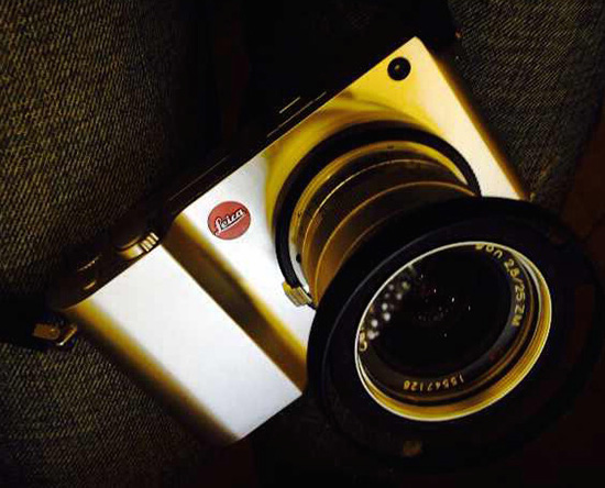 Leica-T-type-701-camera-with-M-lens-adapter